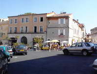 Arles