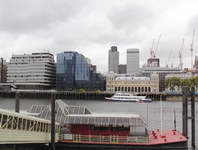 Custom's house via walk along Thames